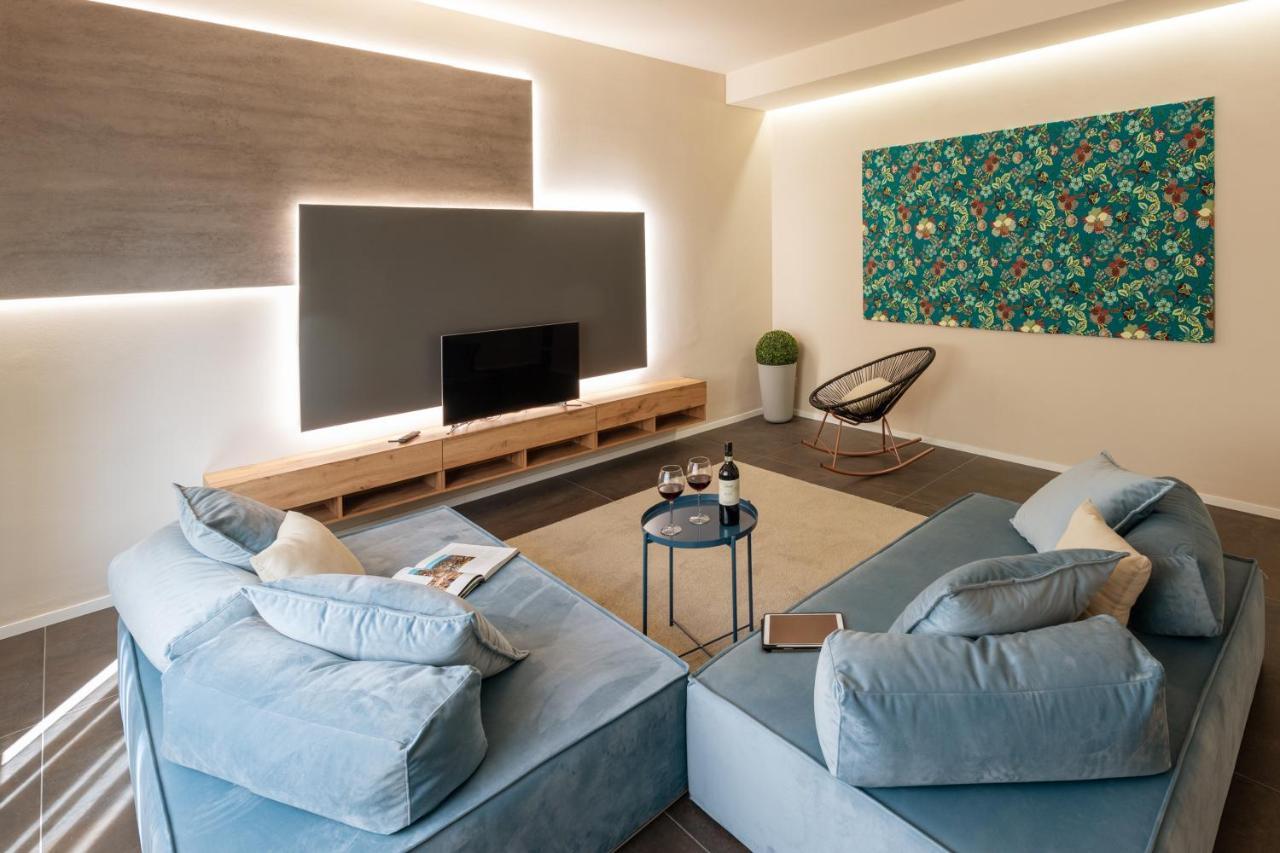 100Towers Deluxe Apartment Алба Екстериор снимка