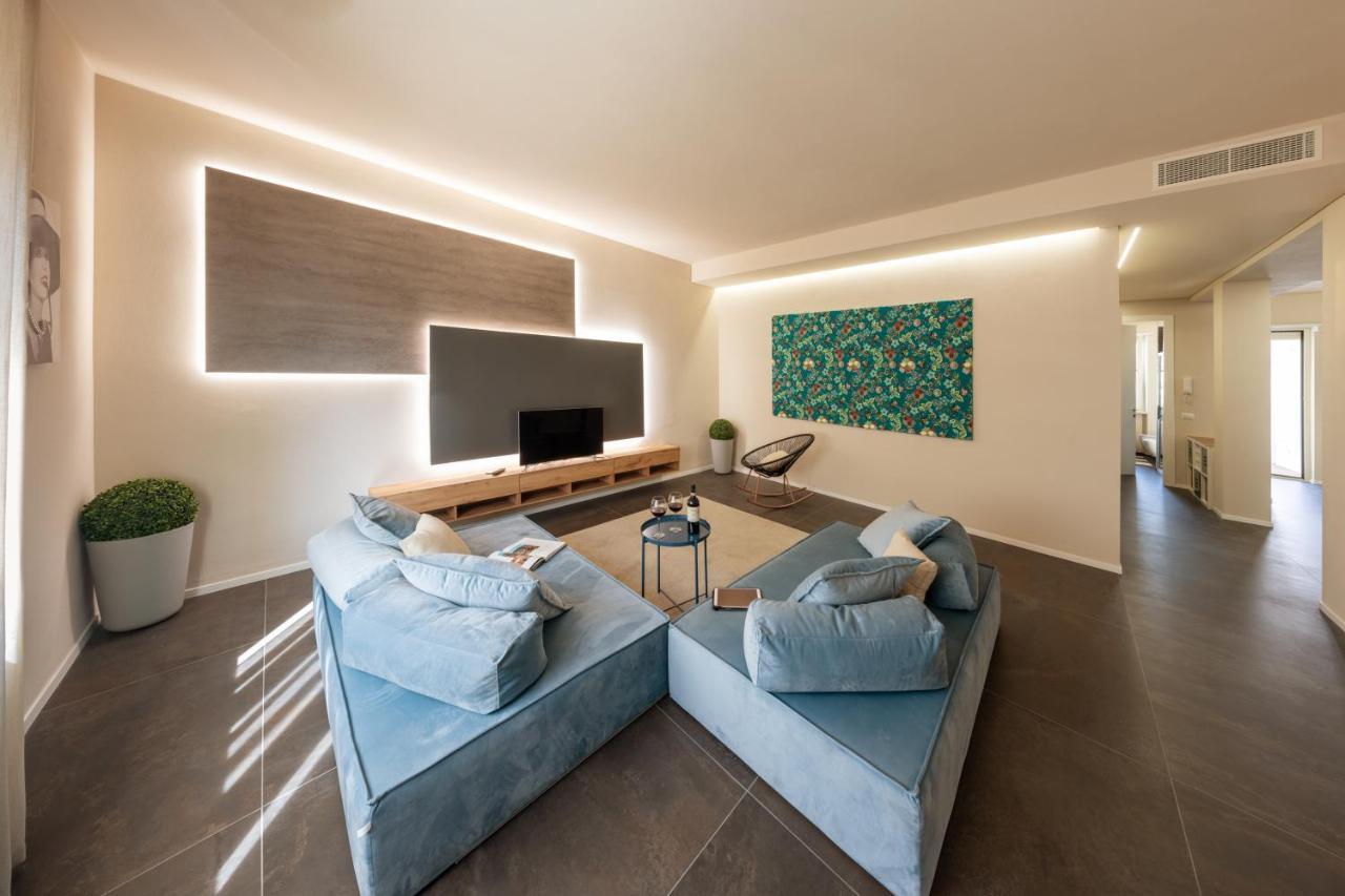100Towers Deluxe Apartment Алба Екстериор снимка