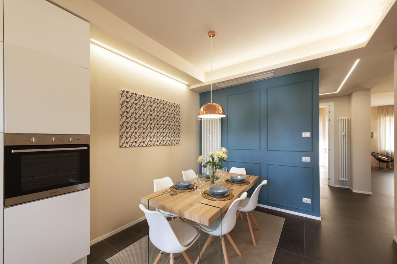 100Towers Deluxe Apartment Алба Екстериор снимка